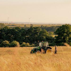 wildfarmed-andy-tractor.jpg